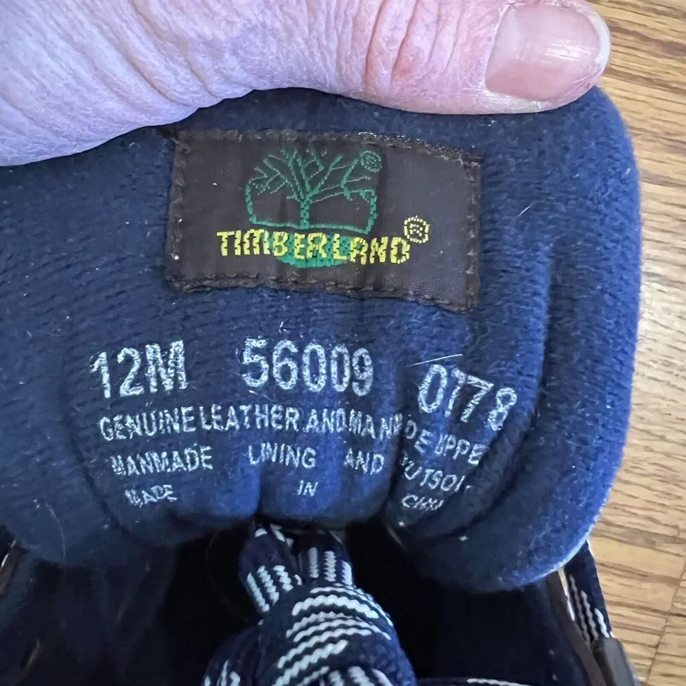 Timberland Hiker Leather and Off White Boots Size‎ 12M *barely worn*